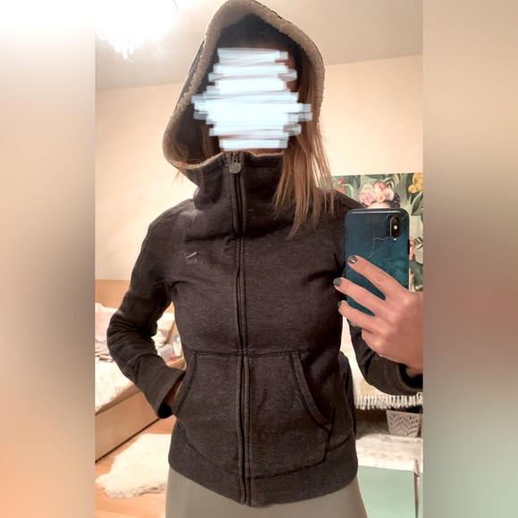 Puma - zip high-neck dark grey sweatshirt, fuzzy hood - size small - Picture 2 of 12